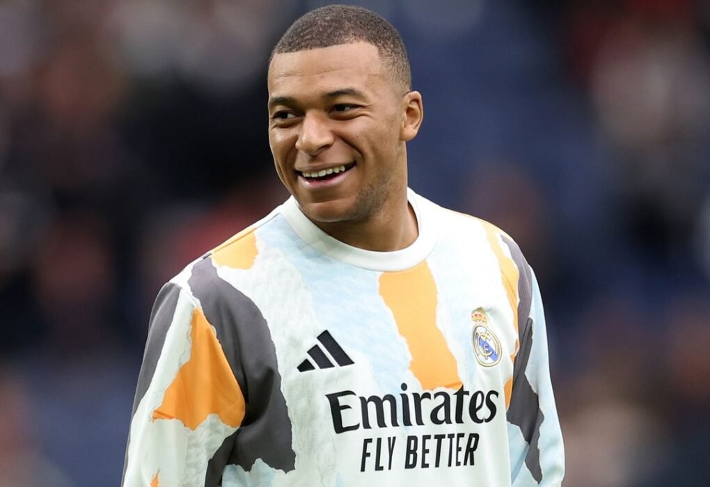 เอ็มบั๊ปเป้ โต้ข่าวลือเจ็บเข่า ยันฟิตเต็มร้อยช่วยราชันชุดขาว