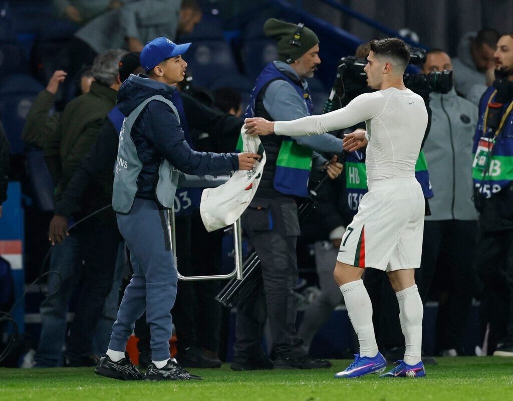 ผมไม่ใช่คนแบบนั้น มันเป็นเพราะอารมณ์ชั่ววูบ เปโดร เนโต้ กล่าว