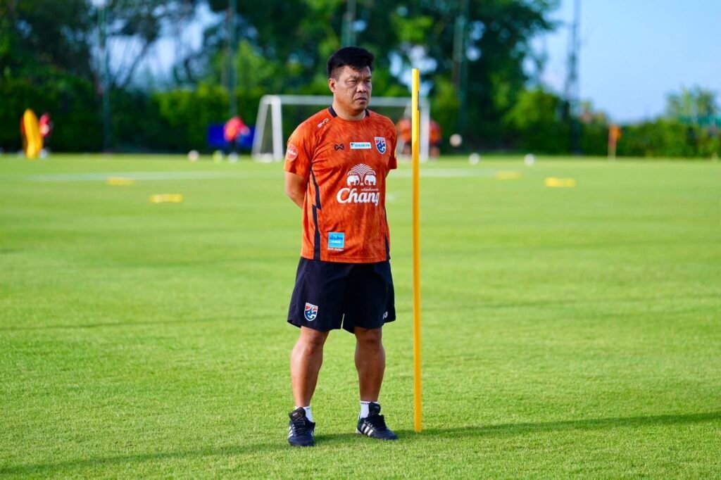 ทัพนักเตะทีมชาติไทย U19 ลงฝึกซ้อมอย่างมุ่งมั่นเพื่อเตรียมสู้ศึกชิงแชมป์อาเซียน 2026 ที่ประเทศอินโดนีเซีย