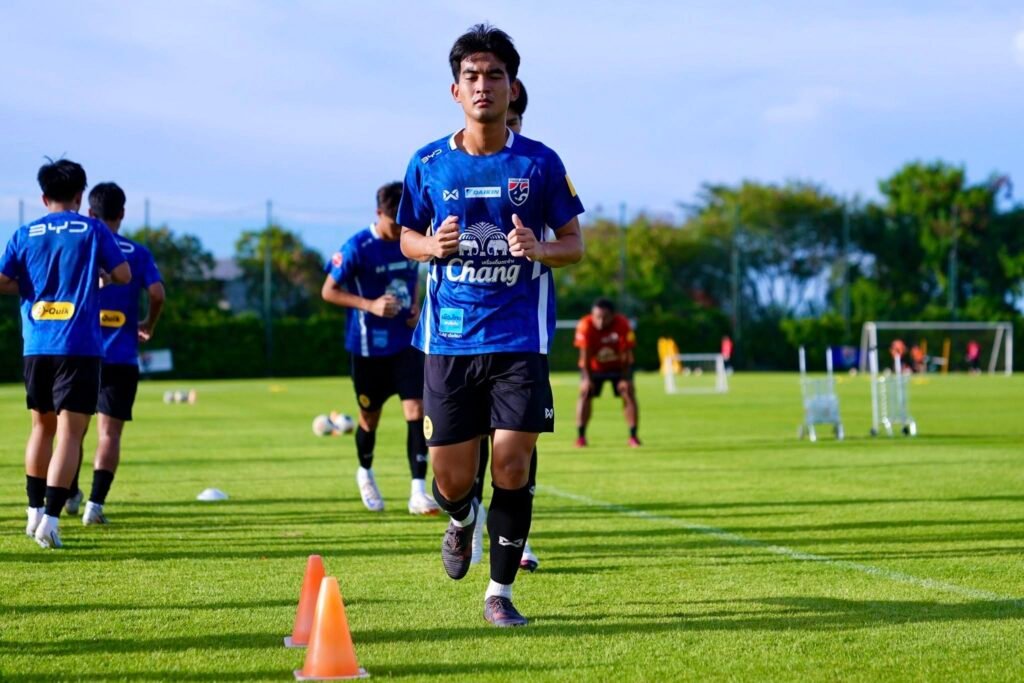 ทัพนักเตะทีมชาติไทย U19 ลงฝึกซ้อมอย่างมุ่งมั่นเพื่อเตรียมสู้ศึกชิงแชมป์อาเซียน 2026 ที่ประเทศอินโดนีเซีย