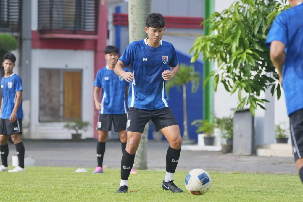 u19 3 2