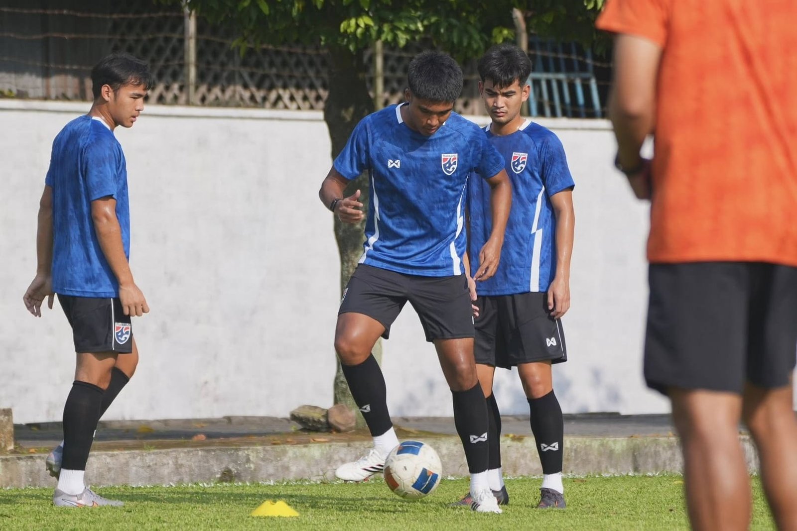 ทีมชาติไทย U19 ประเดิมซ้อมอินโดฯ