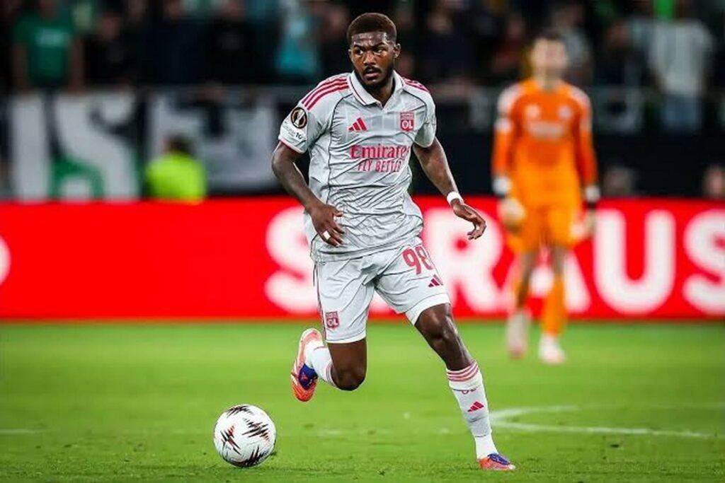 Ainsley Maitland Niles 1