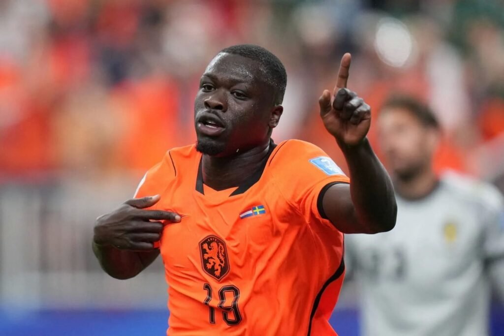 Brian Brobbey 4