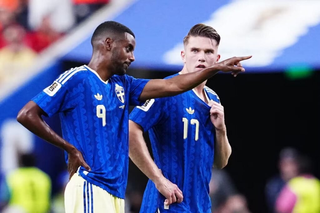 Netherlands 5 1 Sweden 3
