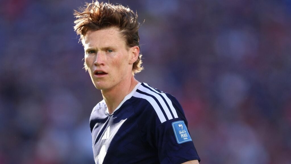 scott mctominay 02