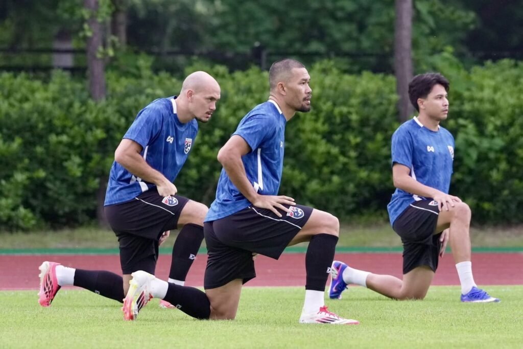 thai men 9