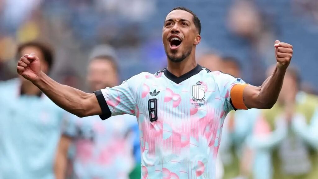 Youri Tielemans 01