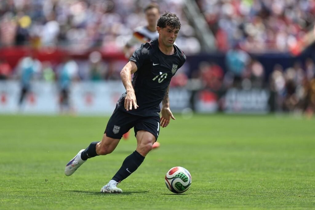 christian pulisic 02