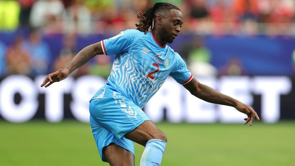 wan bissaka 02