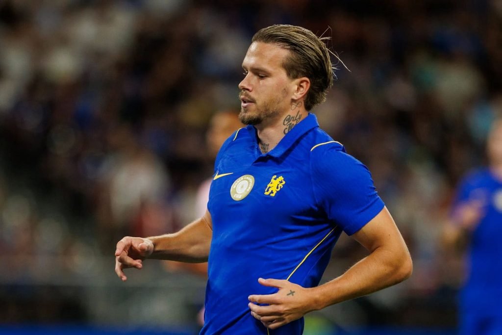 Mykhailo Mudryk 1 1