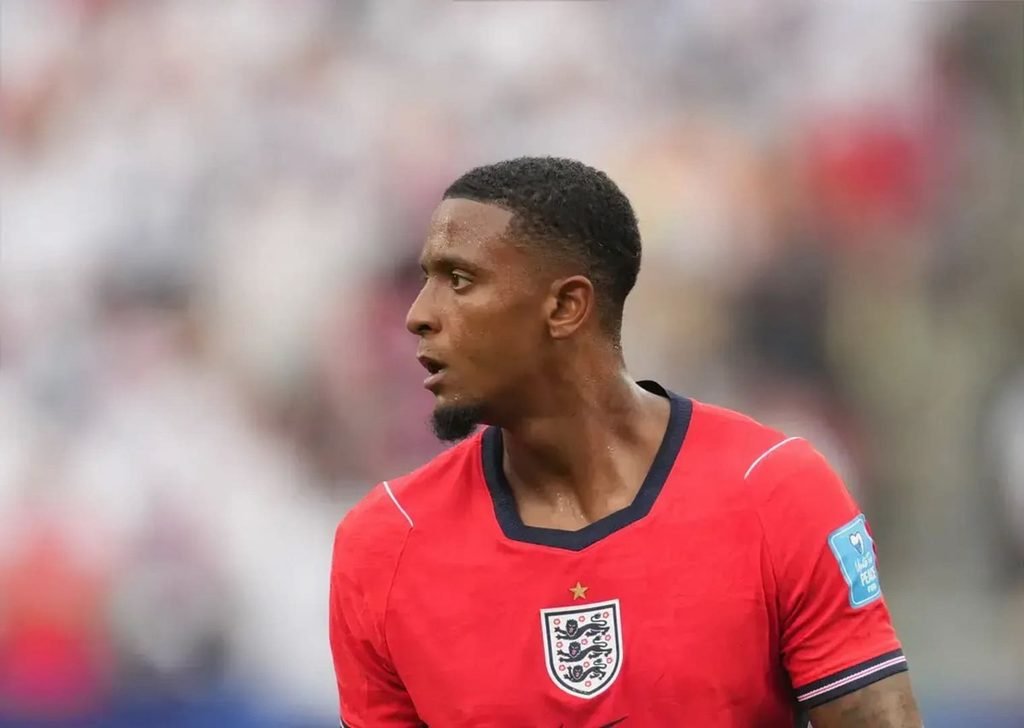 ezri konsa 3