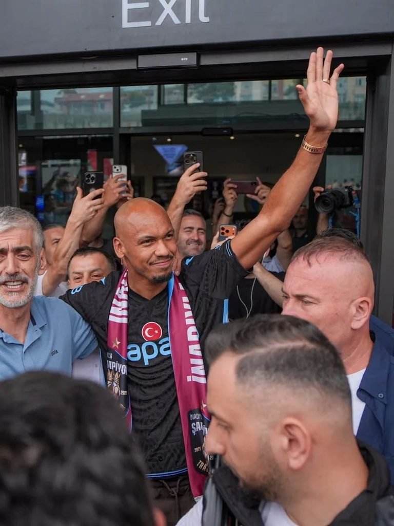 fabinho 2 768x1024 1