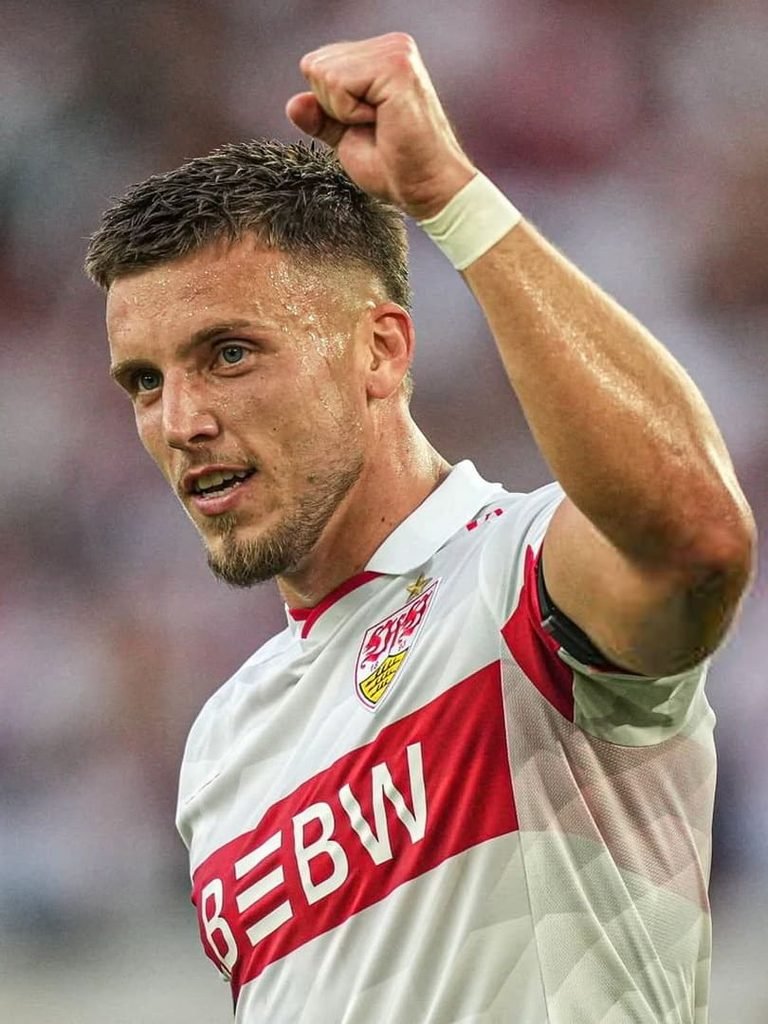 Ermedin Demirovic 2 768x1024 1