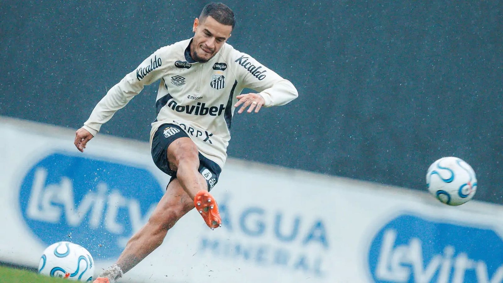 coutinho 4