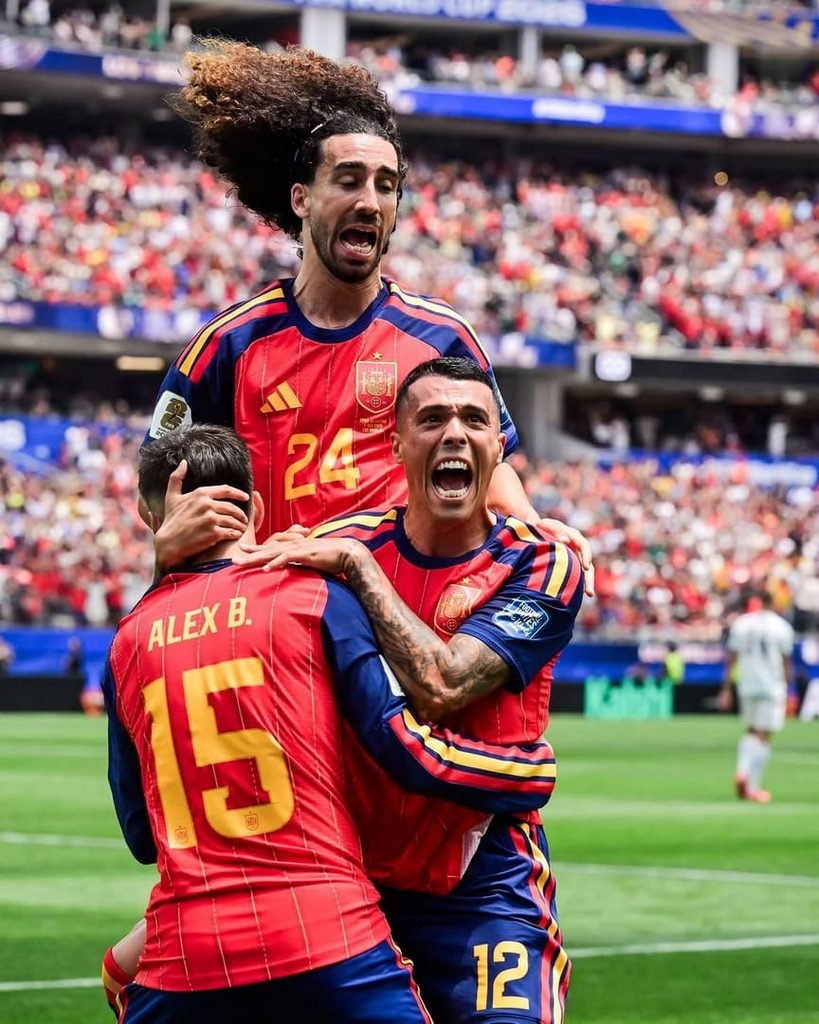 cucurella rodri 1