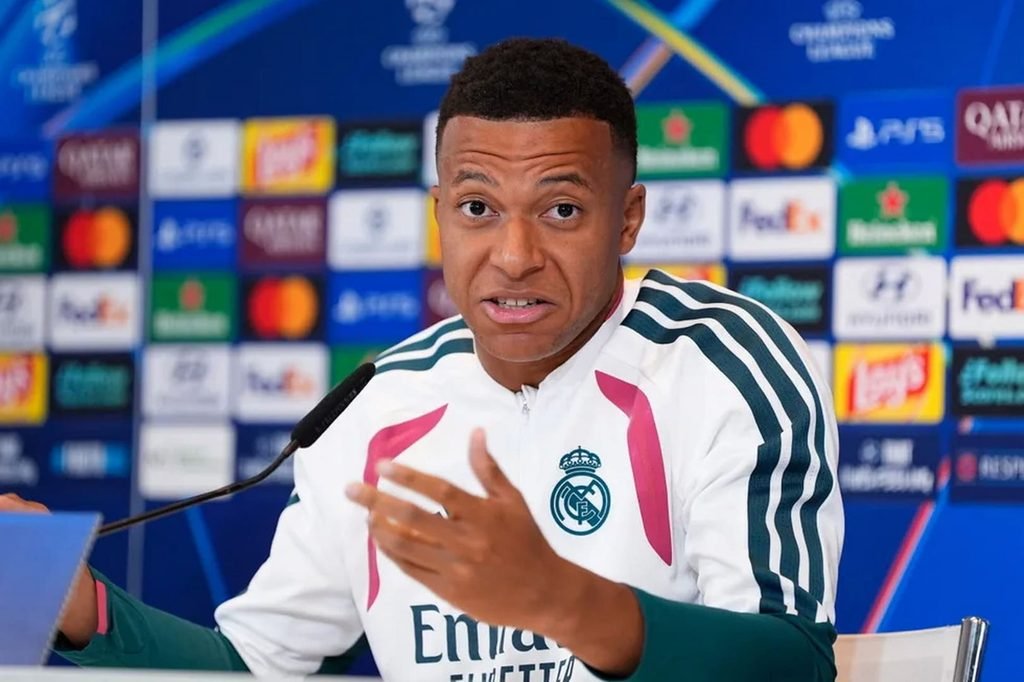 mbappe 3