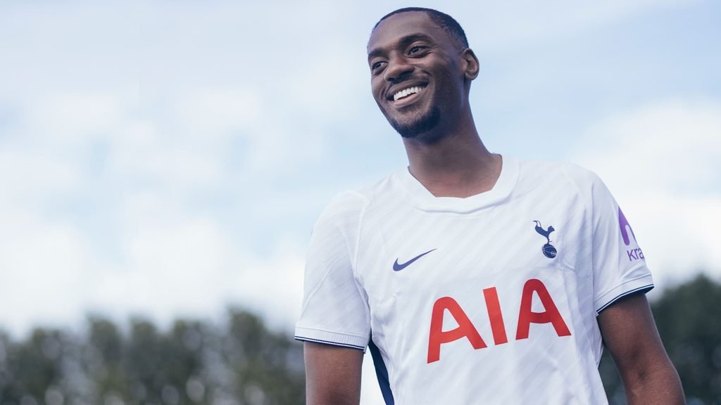 tosin adarabioyo 2
