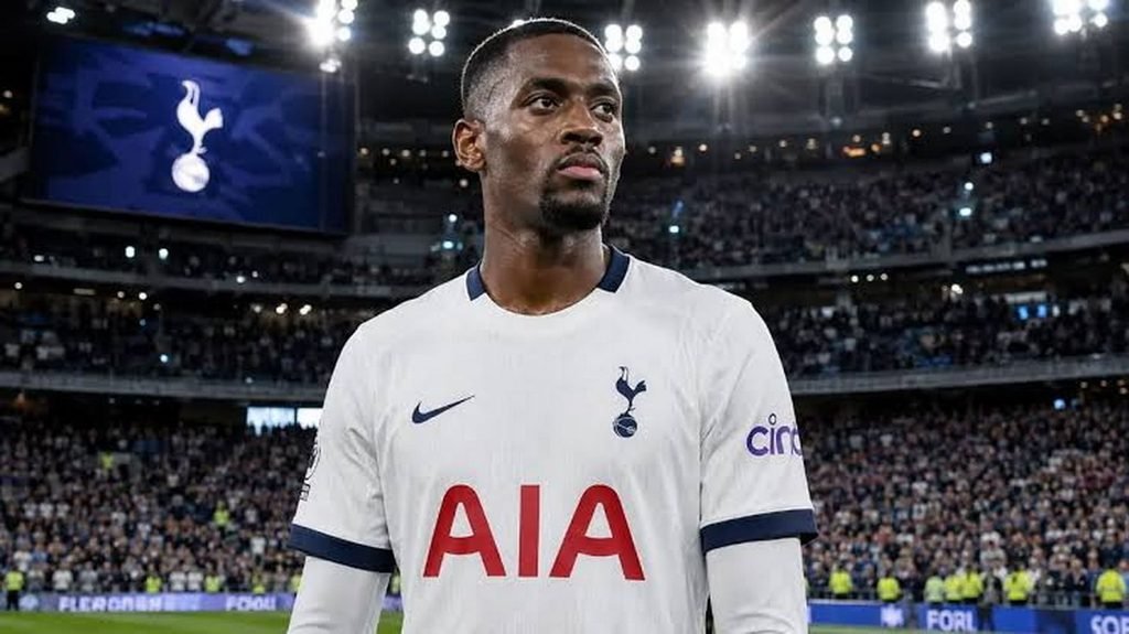 tosin adarabioyo 3