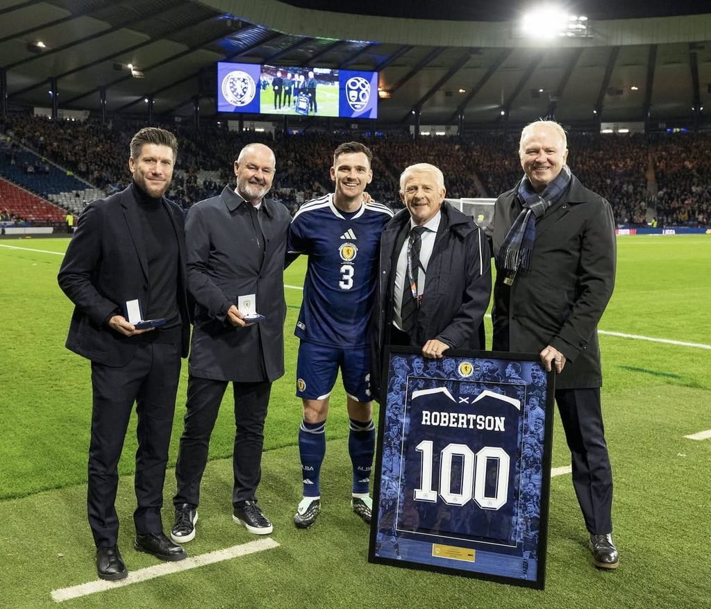 Andy Robertson 2