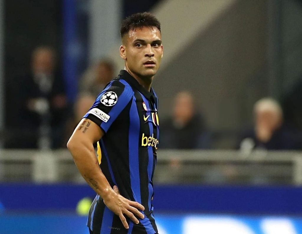 Lautaro Martinez 3