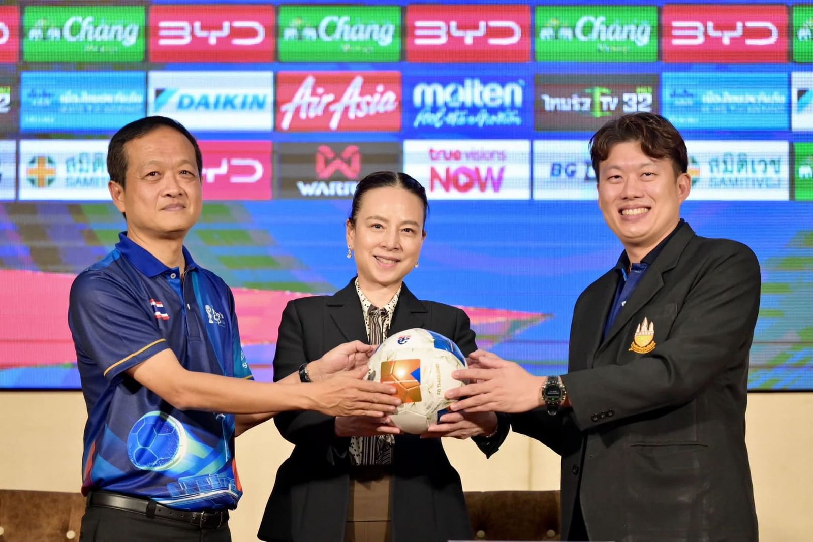 ฟุตบอลคิงส์คัพ 2026 จังหวัดศรีสะเกษพร้อมจัดการแข่งขัน ทีมชาติไทยพบทีมชาติบรูไน